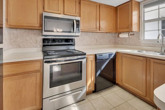 1141 8TH AVENUE, Deland, FL 32724