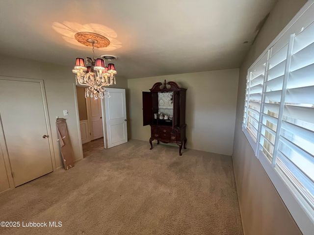 5001 14th Street, Lubbock, TX 79416