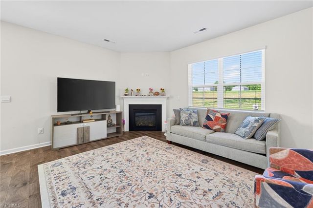 7451 Buckpasser Drive, Greensboro, NC 27455