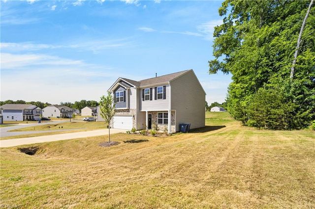 7451 Buckpasser Drive, Greensboro, NC 27455