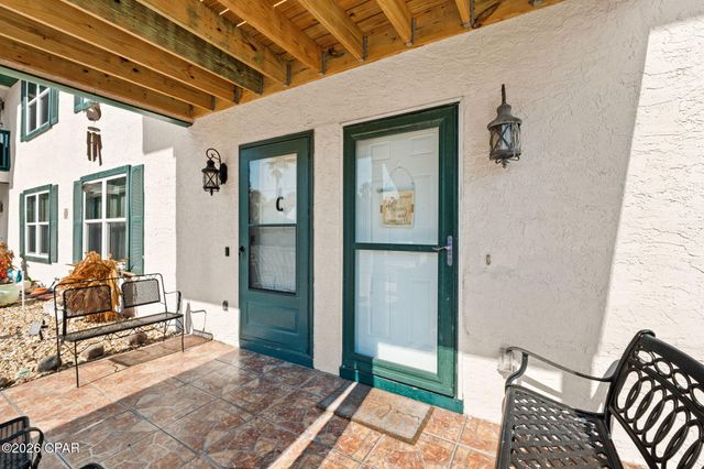 7813 N Lagoon Drive 5D, Panama City, FL 32408