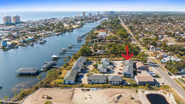 7813 N Lagoon Drive 5D, Panama City, FL 32408