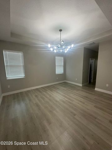 893 Altura Avenue SE, Palm Bay, FL 32909