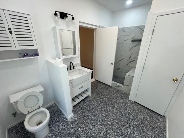 115 Hickman ST, Liberty Hill, TX 78642