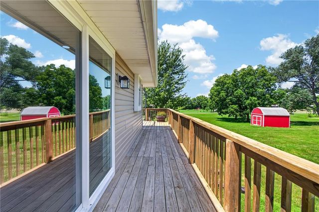 10508 E 241st Ter Terrace, Peculiar, MO 64078