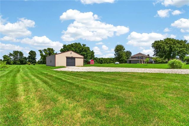 10508 E 241st Ter Terrace, Peculiar, MO 64078
