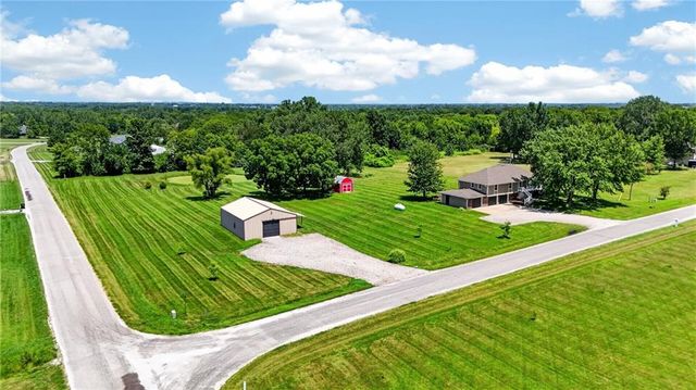10508 E 241st Ter Terrace, Peculiar, MO 64078