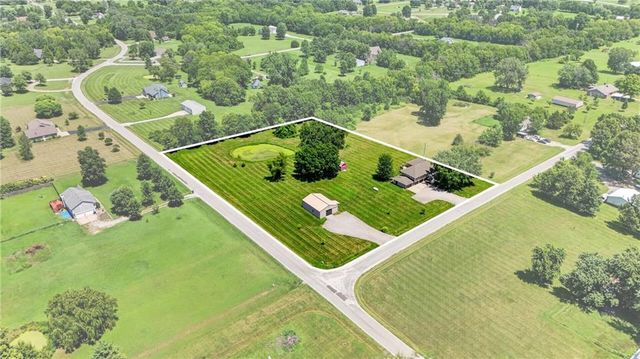 10508 E 241st Ter Terrace, Peculiar, MO 64078