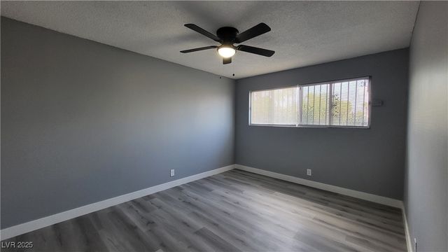 3240 North Michael Way 3, Las Vegas, NV 89108