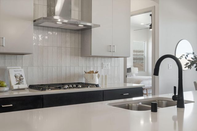 2101 Cheetah Road NE, Rio Rancho, NM 87124