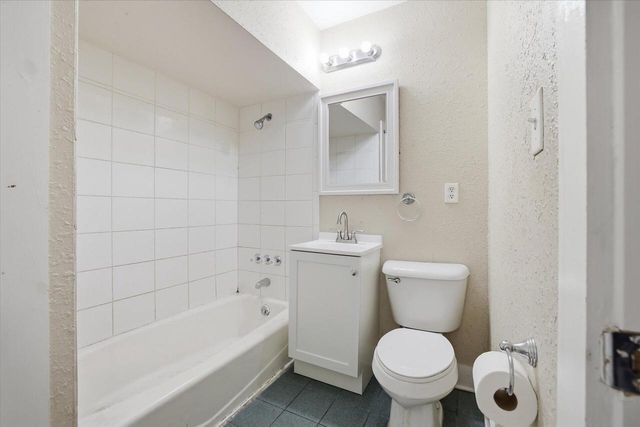 2473 N 57th STREET, Milwaukee, WI 53210