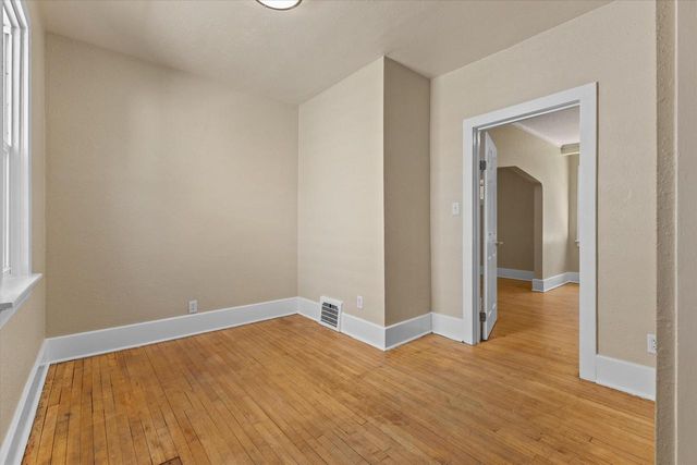 2473 N 57th STREET, Milwaukee, WI 53210