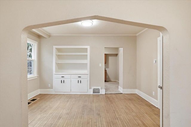 2473 N 57th STREET, Milwaukee, WI 53210