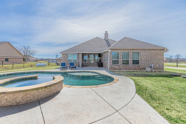 7926 Grassland Drive, Godley, TX 76044