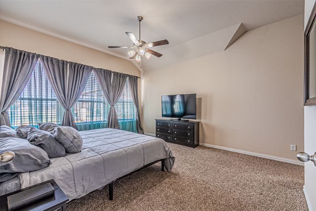 7926 Grassland Drive, Godley, TX 76044