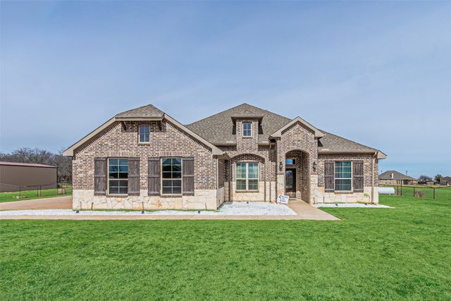 7926 Grassland Drive, Godley, TX 76044
