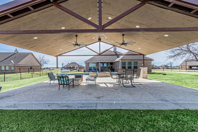 7926 Grassland Drive, Godley, TX 76044