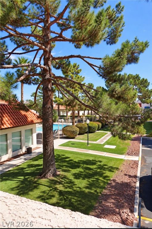 101 Luna Way 242, Las Vegas, NV 89145 — exterior