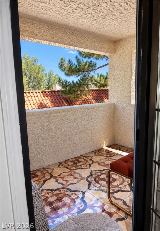 101 Luna Way 242, Las Vegas, NV 89145 — photo 2
