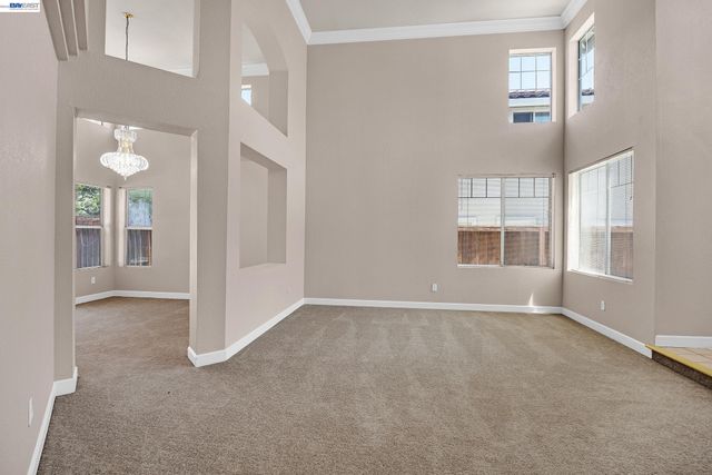 406 Grenadine Way, Hercules, CA 94547
