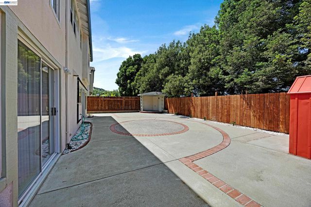 406 Grenadine Way, Hercules, CA 94547