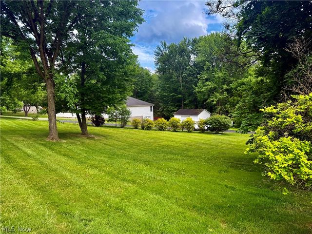 1362 Turkeyfoot Lake Road, Barberton, OH 44203