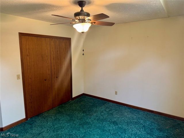1362 Turkeyfoot Lake Road, Barberton, OH 44203