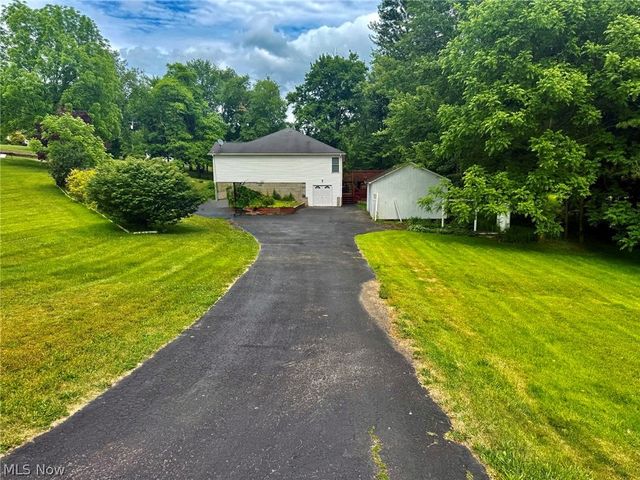 1362 Turkeyfoot Lake Road, Barberton, OH 44203
