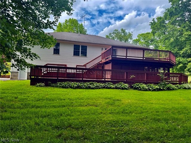 1362 Turkeyfoot Lake Road, Barberton, OH 44203
