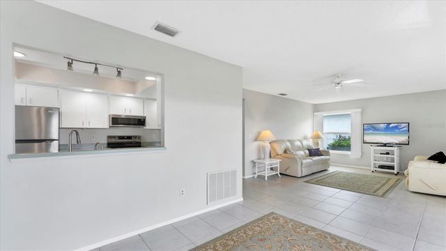 7401 7TH AVENUE W 5807, Bradenton, FL 34209