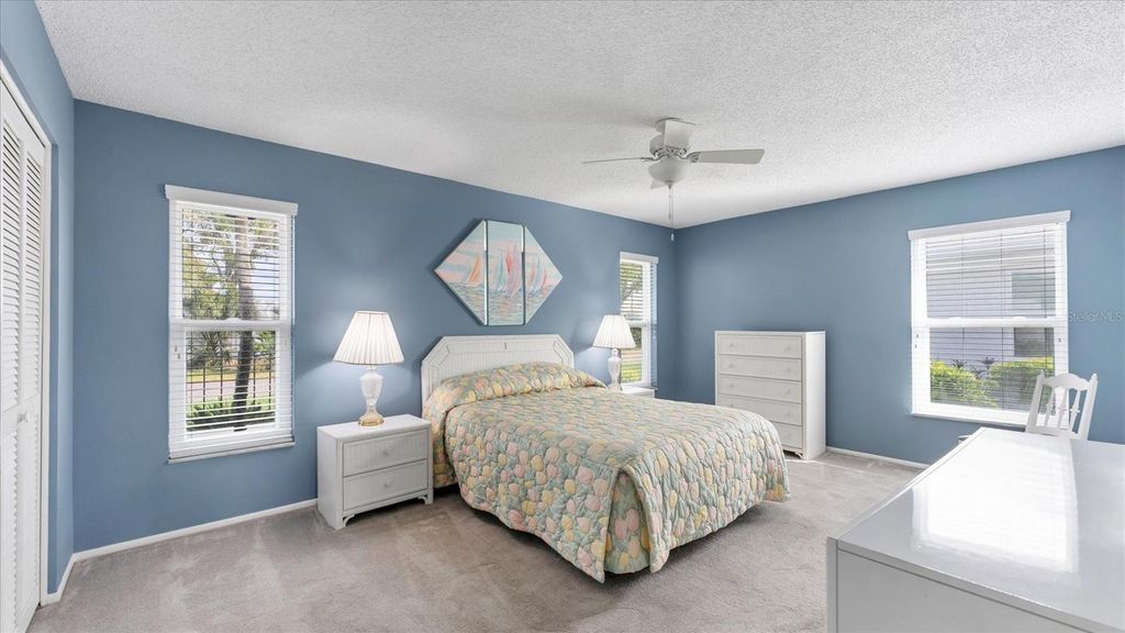 Image 19 of property listing at 7401 7TH AVENUE W 5807, Bradenton, FL 34209