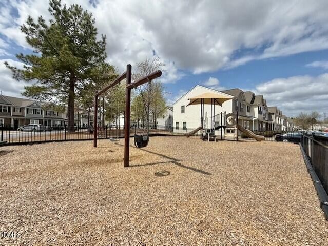 705 Keystone Park Drive 27, Durham, NC 27560