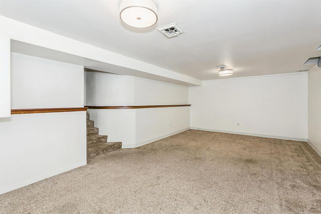 6330 E Orme St, Wichita, KS 67218