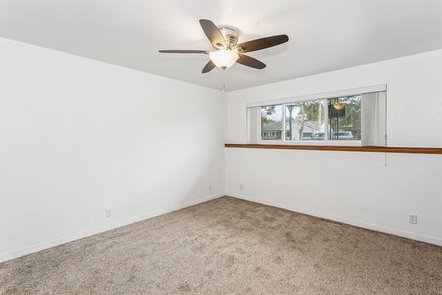 6330 E Orme St, Wichita, KS 67218