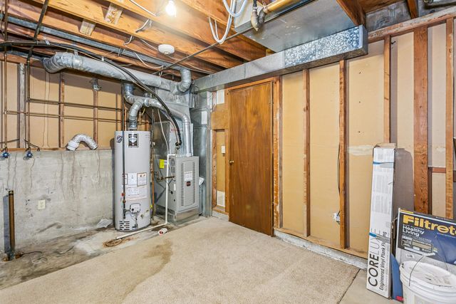 6330 E Orme St, Wichita, KS 67218