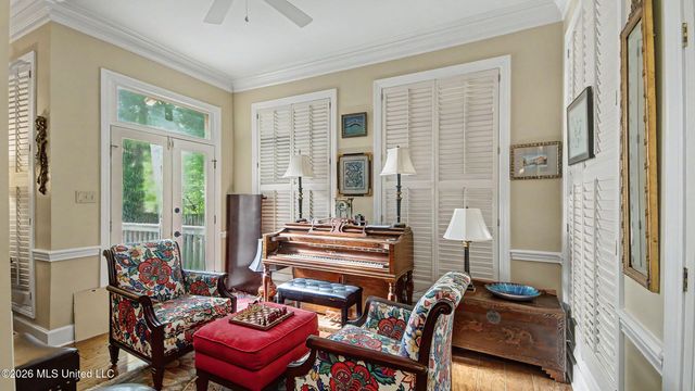 1 Pond Side Drive, Jackson, MS 39211