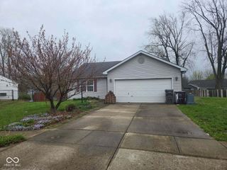 3021 S Seerley Creek Circle, Indianapolis, IN 46241