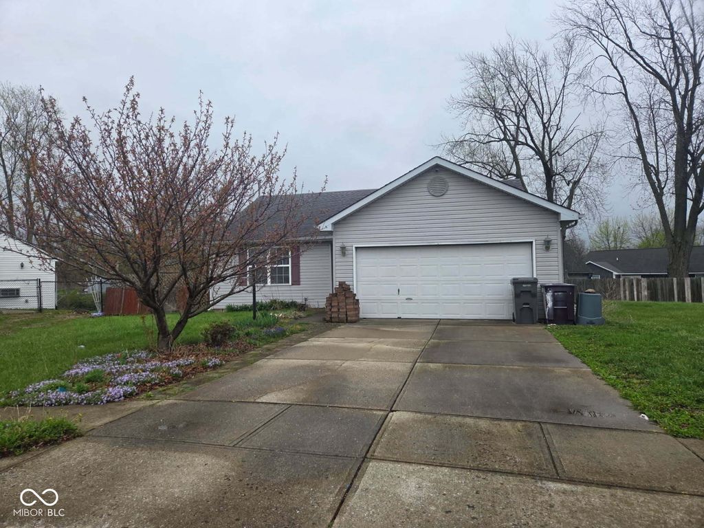 3021 S Seerley Creek Circle, Indianapolis, IN 46241