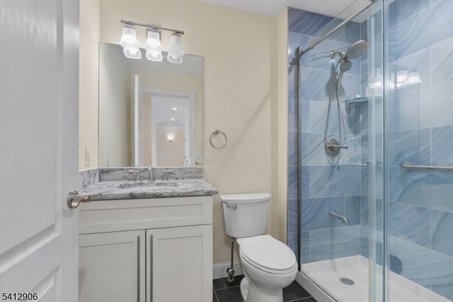 7 Dobson Rd, Edison Twp., NJ 08817