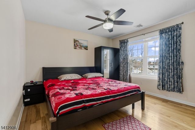 7 Dobson Rd, Edison Twp., NJ 08817