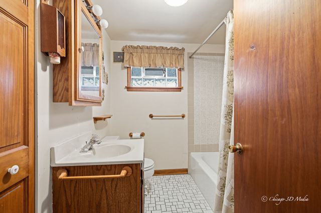 4120 N Ottawa Avenue, Norridge, IL 60706