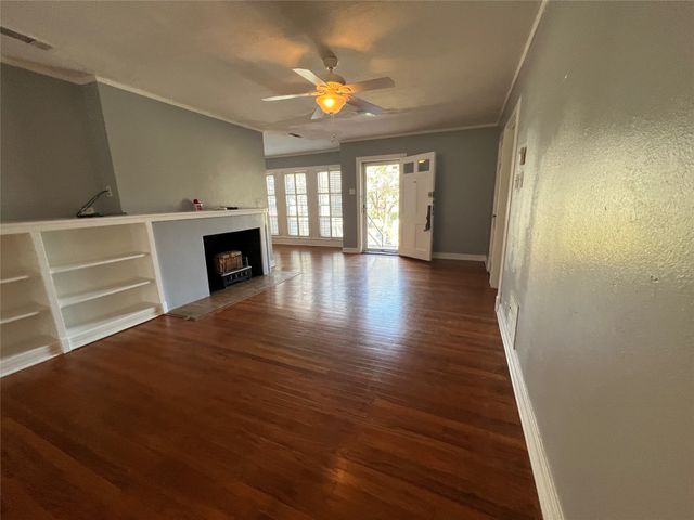 1315 Panhandle Street, Denton, TX 76201