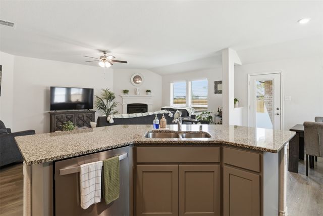 1231 Brooklyn Drive, Anna, TX 75409