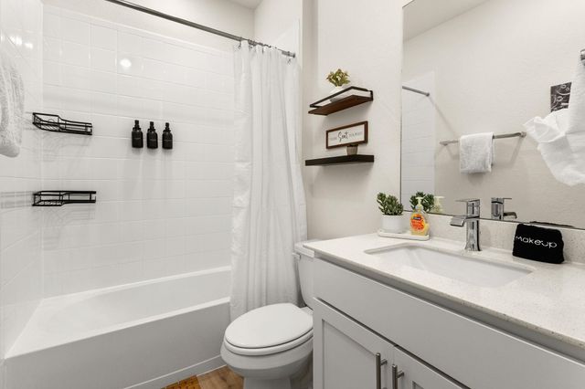 10513 Defender TRL, Austin, TX 78754