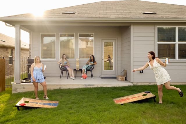 10513 Defender TRL, Austin, TX 78754