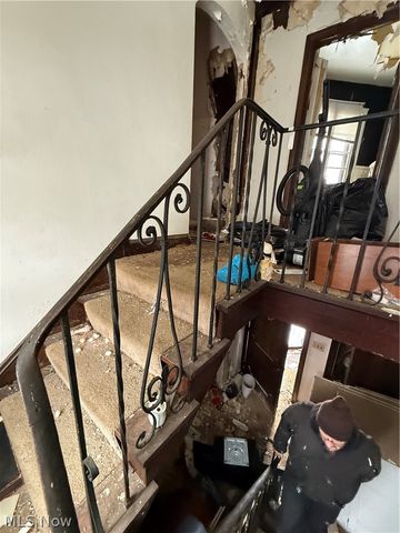 16321 Stockbridge Avenue, Cleveland, OH 44128