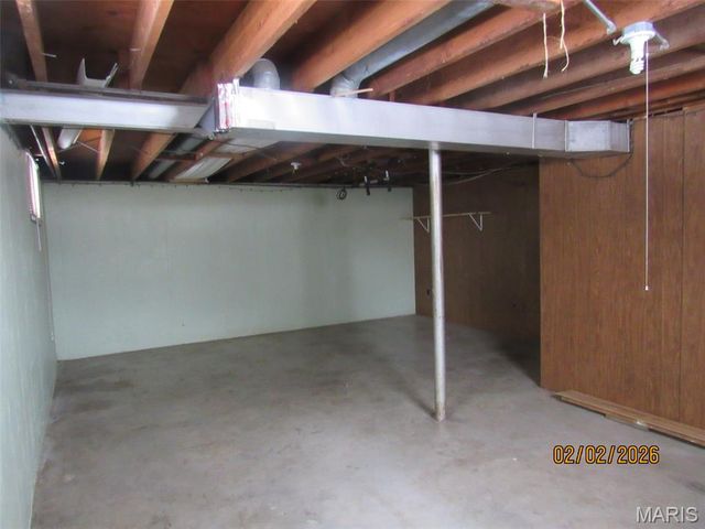 245 Alma Drive, Hazelwood, MO 63042