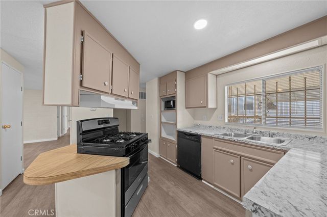 542 Castille, Hemet, CA 92543