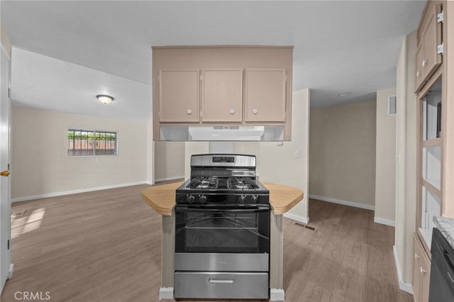 542 Castille, Hemet, CA 92543