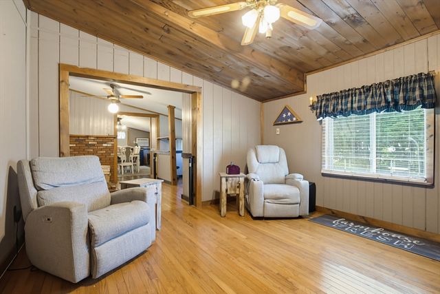4 Cheney, Blackstone, MA 01504